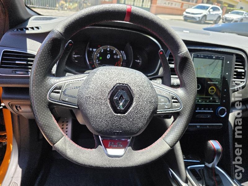 RENAULT MEGANE 1.8 TCE R.S. TROPHY EDC 300cv Gasolina 