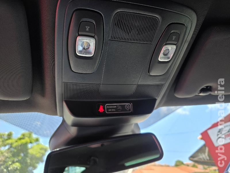 RENAULT MEGANE 1.8 TCE R.S. TROPHY EDC 300cv Gasolina 