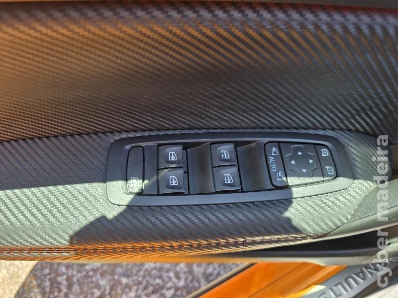 RENAULT MEGANE 1.8 TCE R.S. TROPHY EDC 300cv Gasolina 