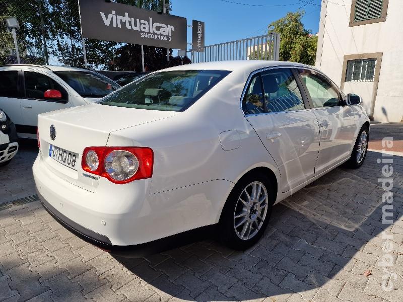 VOLKSWAGEN JETTA 1.9 TDI BLUEMOTION C/GARANTIA Gasóleo 