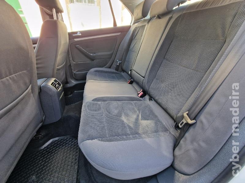 VOLKSWAGEN JETTA 1.9 TDI BLUEMOTION C/GARANTIA Gasóleo 