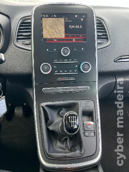 RENAULT SCENIC 1.5 DCI 110 cv - 7 LUGARES Gasóleo 
