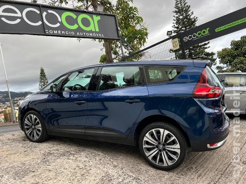 RENAULT SCENIC 1.5 DCI 110 cv - 7 LUGARES Gasóleo
