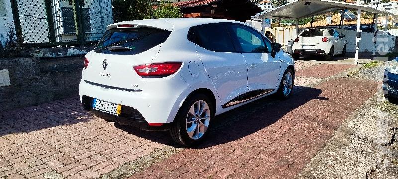 RENAULT CLIO LIMITED 1.5 DCI 2016 Gasóleo