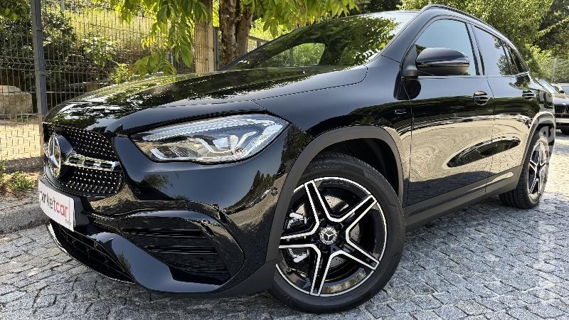 MERCEDES GLA 250 e AMG Híbrido 