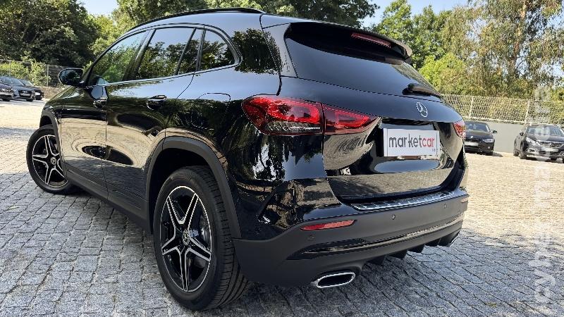 MERCEDES GLA 250 e AMG Híbrido 