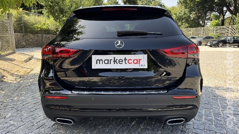 MERCEDES GLA 250 e AMG Híbrido 