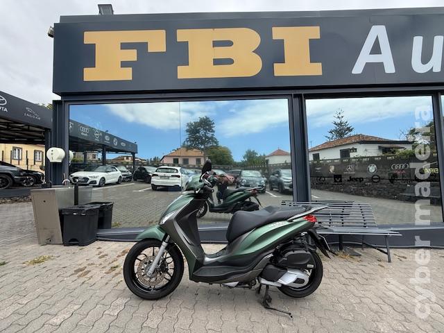 Piaggio MEDLEY S 125 ABS 125 cc Scooter 