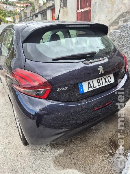 PEUGEOT 208 1.6 Hdi Allure Gasóleo 