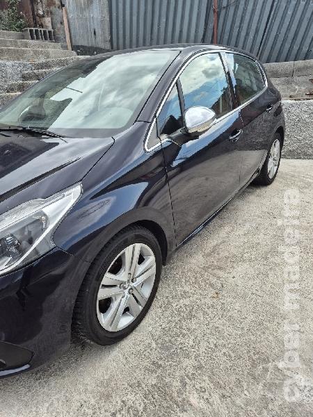 PEUGEOT 208 1.6 Hdi Allure Gasóleo 