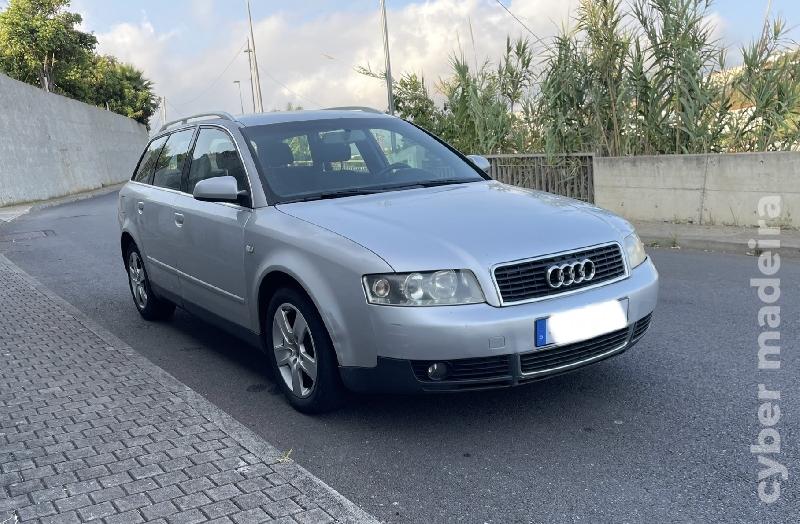AUDI A4 Avant 1.9 TDI 115cv - 2004 Gasóleo 