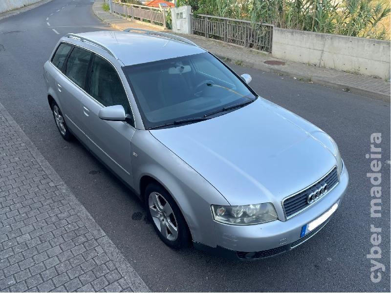 AUDI A4 Avant 1.9 TDI 115cv - 2004 Gasóleo 
