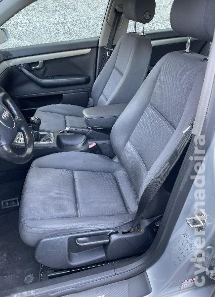 AUDI A4 Avant 1.9 TDI 115cv - 2004 Gasóleo 