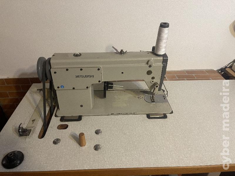 Maquina costura industrial Mitsubishi 