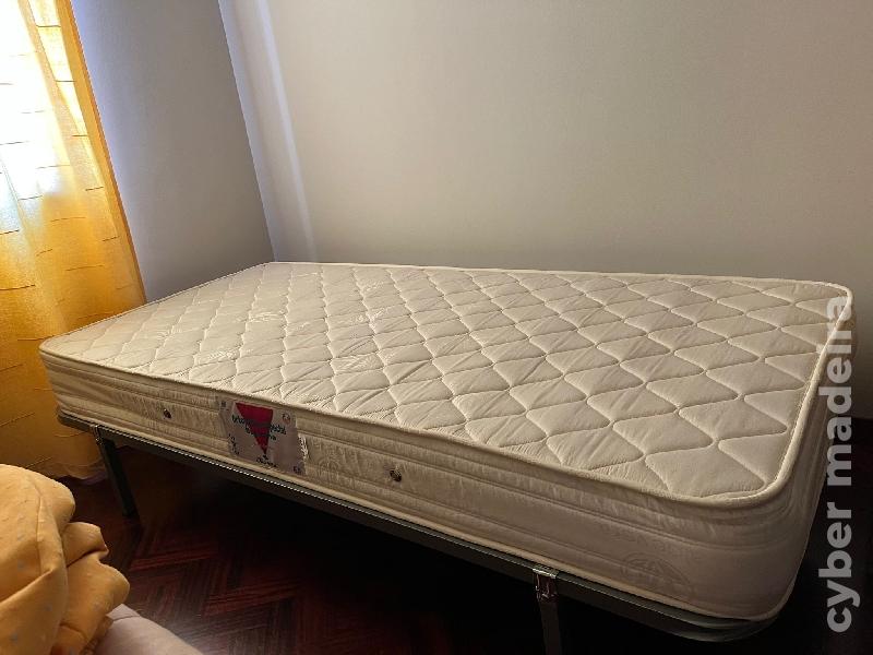 cama de solteiro 