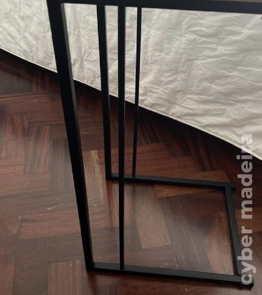 Mesinha de Cabeceira 