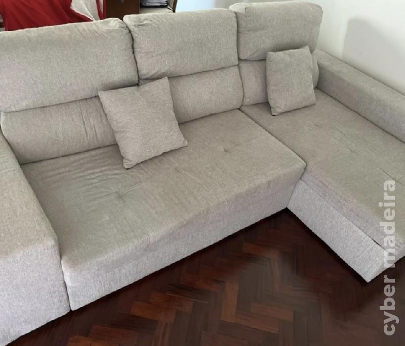 Sofa cinzento 