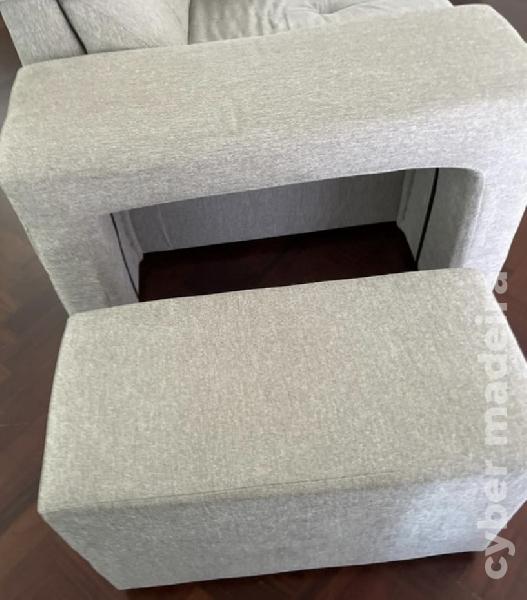 Sofa cinzento 