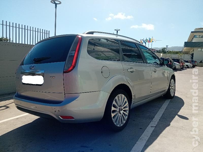 FORD FOCUS 1.6tdci titanium Gasóleo 
