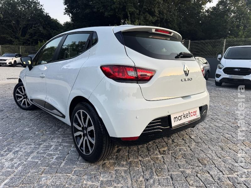 RENAULT CLIO 1.5 dCi Confort Gasóleo 