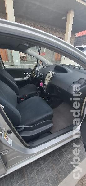 TOYOTA YARIS D4D Gasóleo 