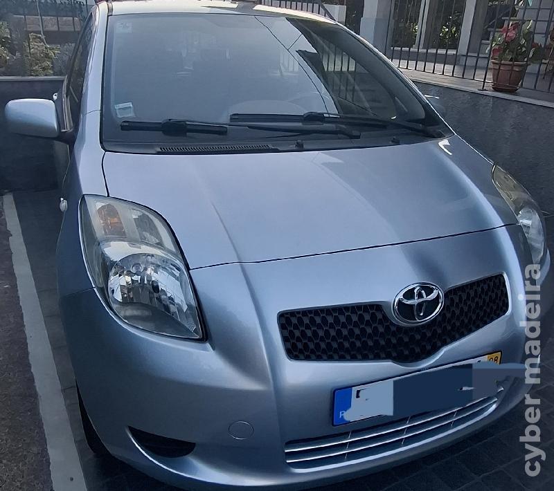 TOYOTA YARIS D4D Gasóleo 