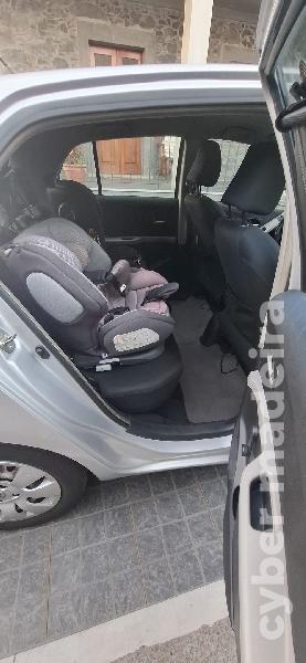 TOYOTA YARIS D4D Gasóleo 