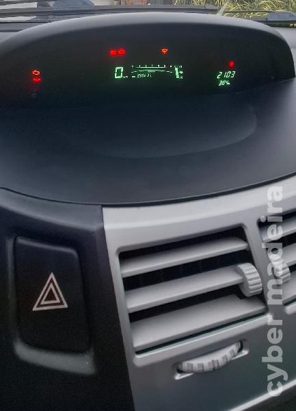 TOYOTA YARIS D4D Gasóleo 