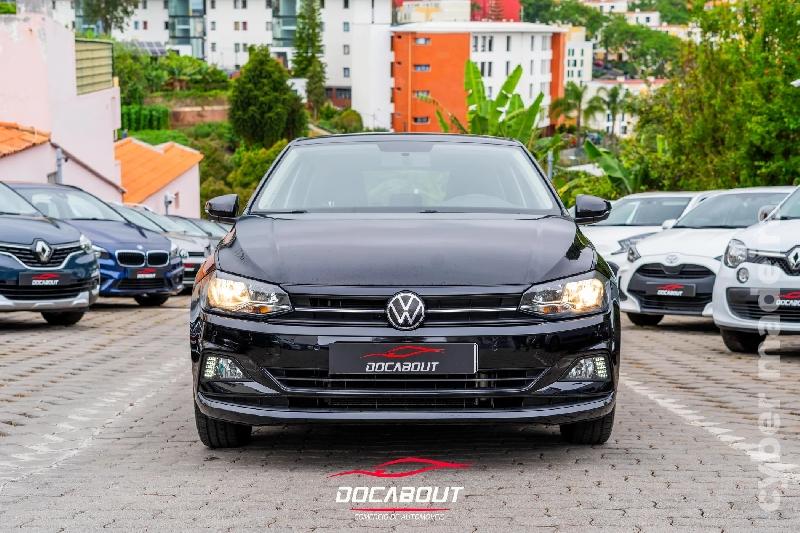 VOLKSWAGEN POLO TSI Confortline Gasolina 