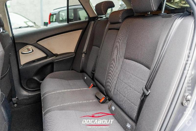 TOYOTA AVENSIS Touring Sports D-4D EXCLUSIVE Gasóleo 
