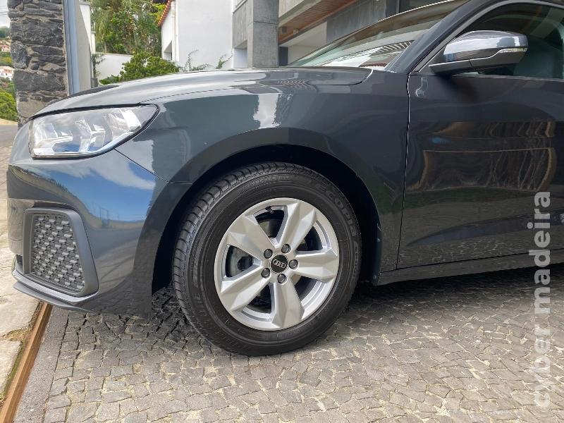 AUDI A1 25TSI Gasolina 