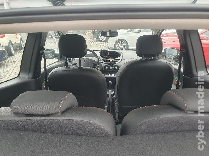 RENAULT TWINGO CAIXA AUTOMATICA Gasolina 