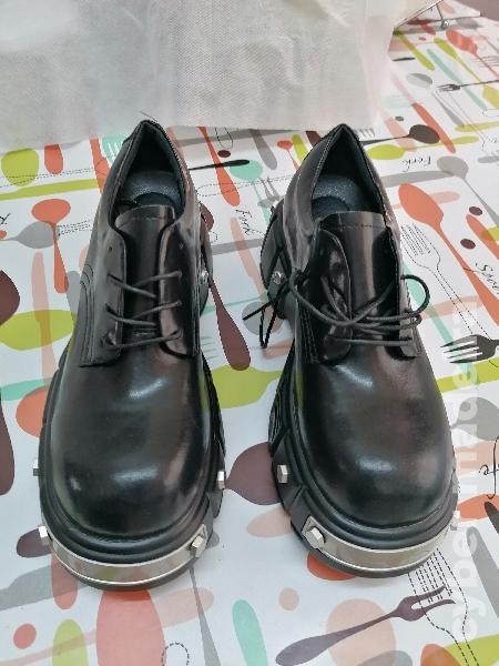 Sapatos novos 41 