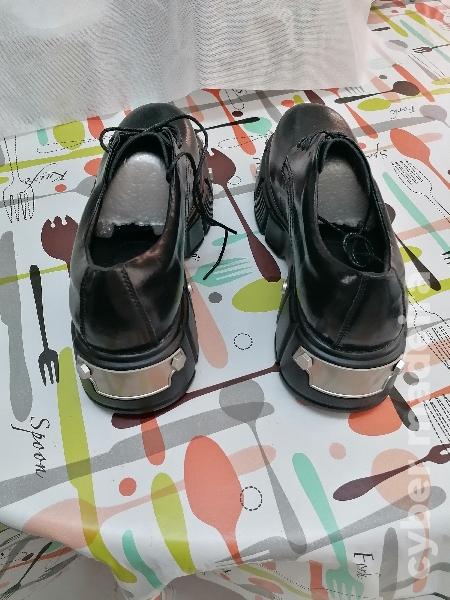 Sapatos novos 41 