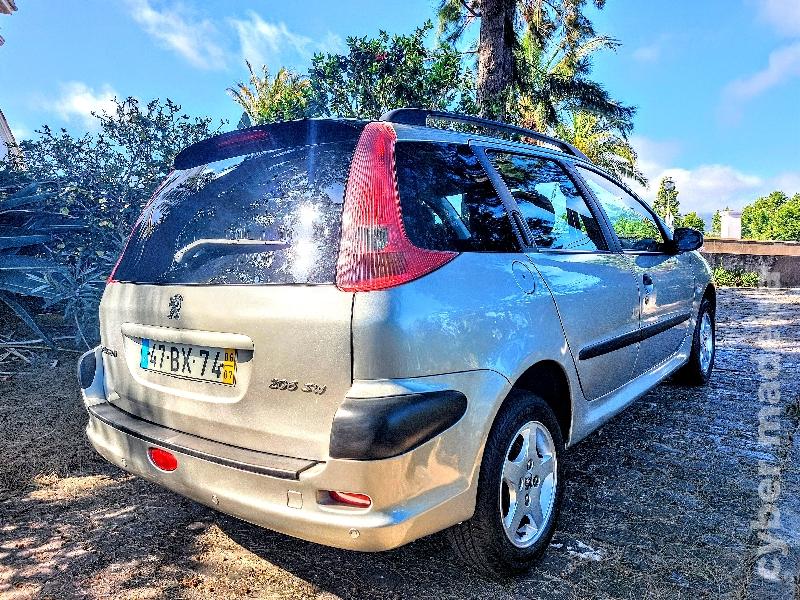 PEUGEOT 206 1.4 HDI SW Gasóleo 