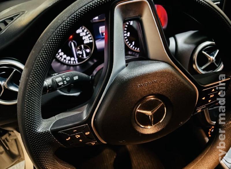 MERCEDES A 180 AMG S-Line Gasóleo 