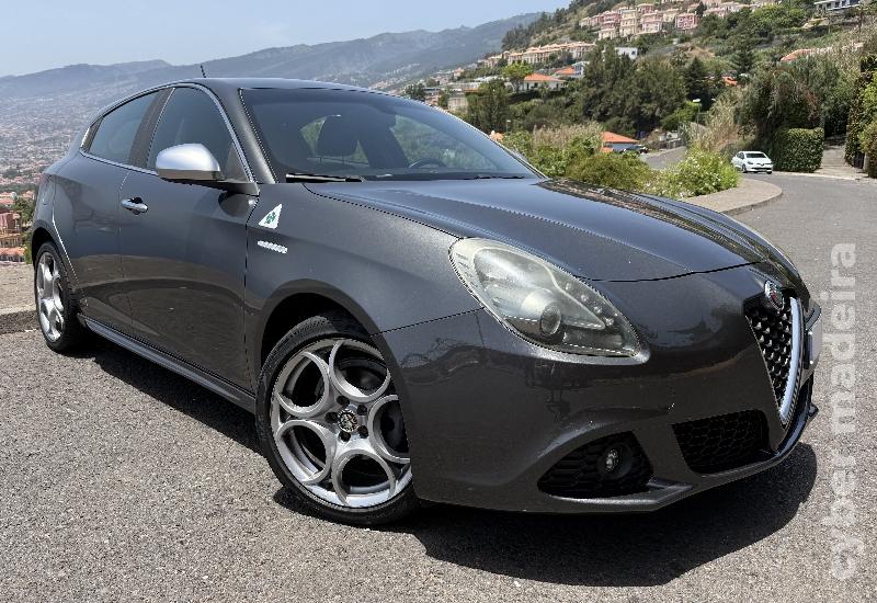 ALFA ROMEO GIULIETTA DISTINCTIVE EDITION Gasóleo 