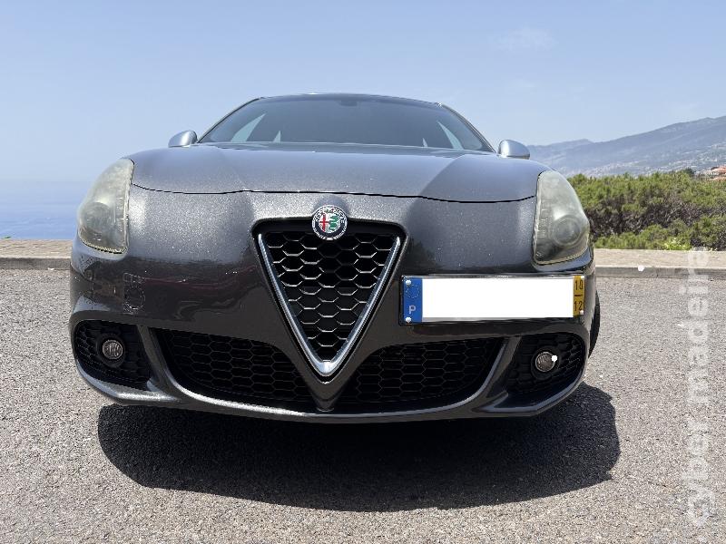 ALFA ROMEO GIULIETTA DISTINCTIVE EDITION Gasóleo 