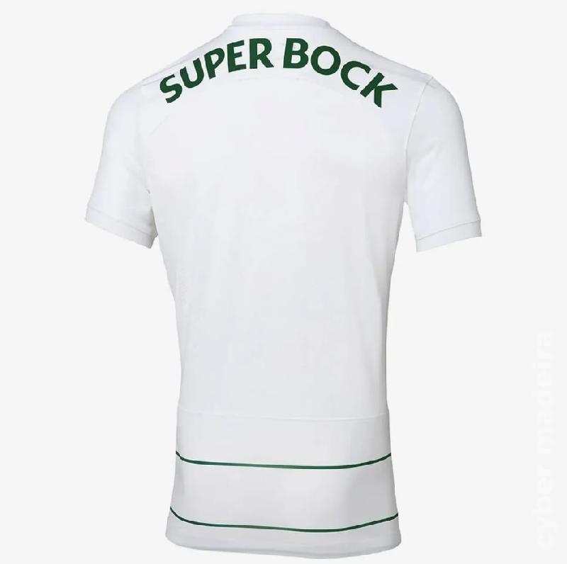 Camisola de Reserva Sporting CP 23/24 (Branca com riscas verdes - Nova com etiqueta - Tamanho M) 