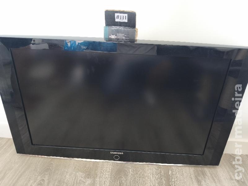 Vendo TV Samsung LCD 42' Sim  
