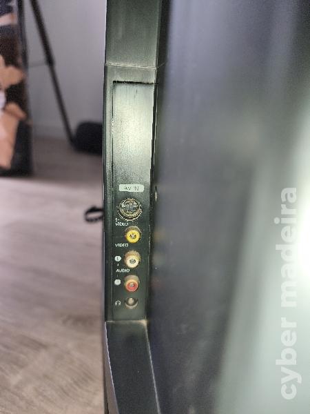 Vendo TV Samsung LCD 42' Sim  
