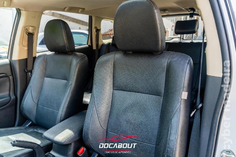 MITSUBISHI OUTLANDER 2.2 DI-D Instyle Navi Gasóleo 