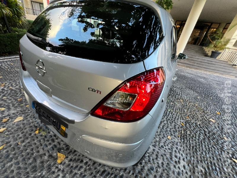 OPEL CORSA D Gasóleo 