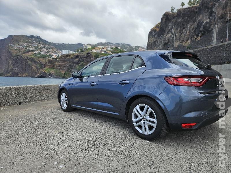 RENAULT MEGANE 1.5 DCI ZEN Gasóleo 