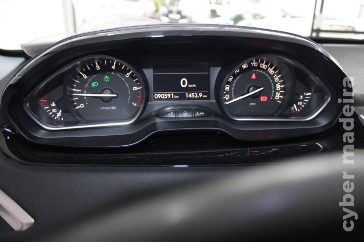PEUGEOT 208 1.2 VTi Active Gasolina 