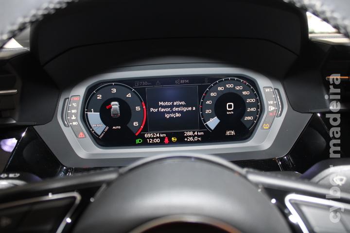 AUDI A3 30 TDi 2.0 Advance Gasóleo 