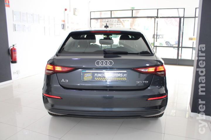 AUDI A3 30 TDi 2.0 Advance Gasóleo 