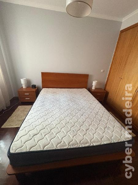 Vendo quarto de casal 