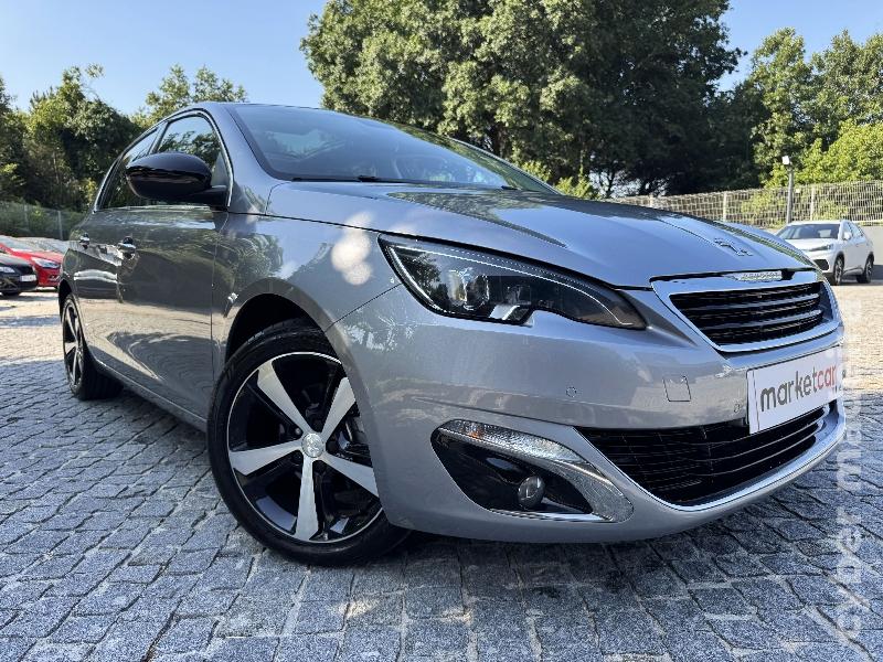 PEUGEOT 308 1.2 e-THP Feline Gasolina 