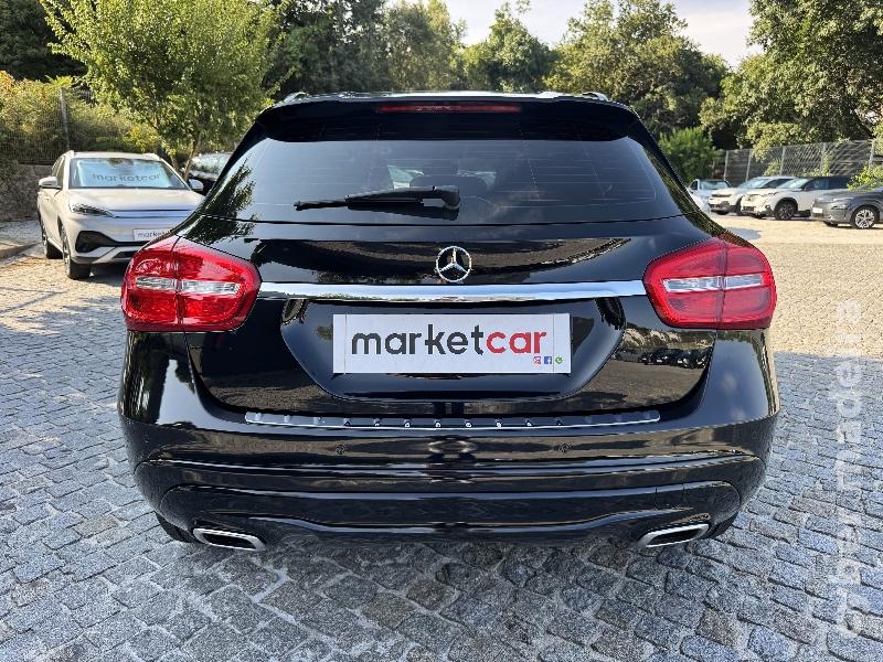 MERCEDES GLA 180d 7G-DCT Urban Gasóleo 